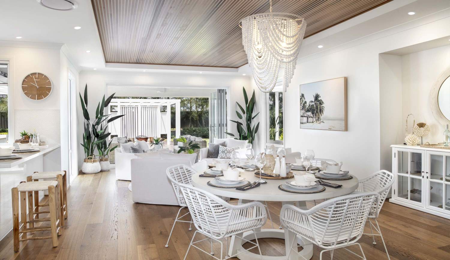 inglewood-executive-lodge-acreage-home-design-dining-living