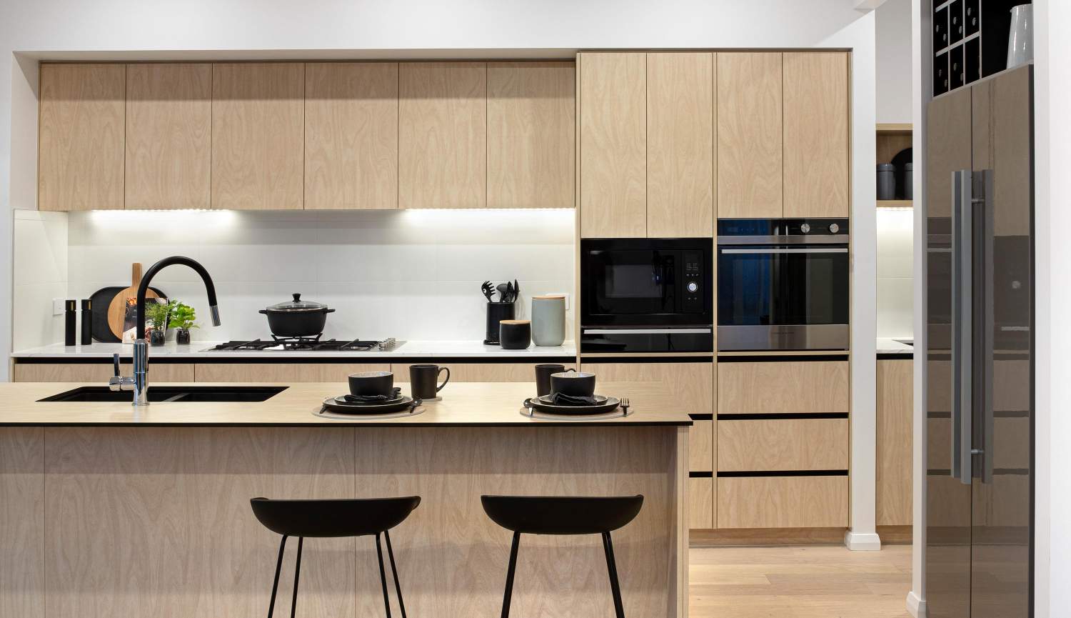 hindmarsh-single-storey-home-design-kitchen