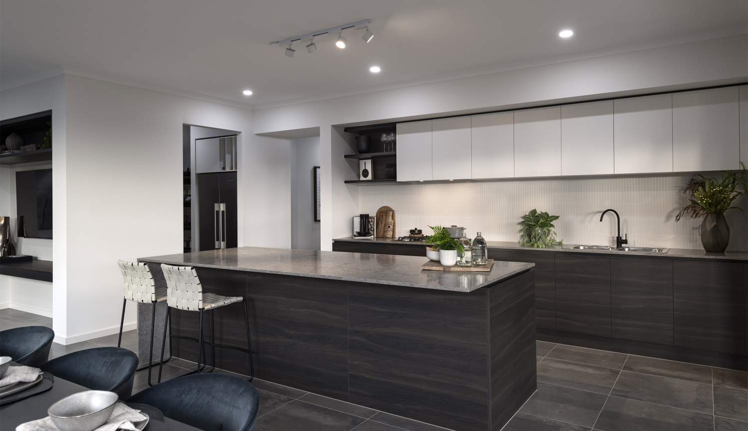 kingsford-single-storey-home-design-display-home-kitchen