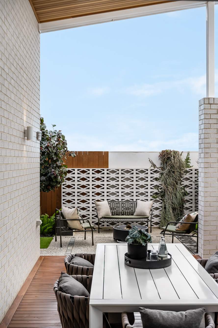 Angle Vale Parkside Corner Block